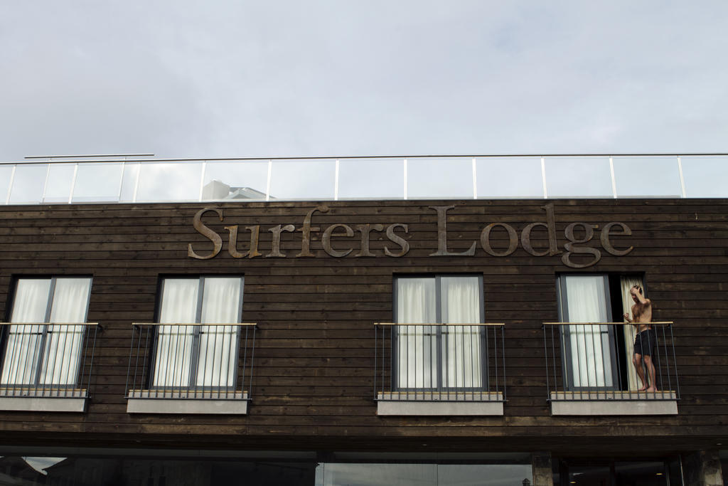 Surfers Lodge Peniche Exterior foto