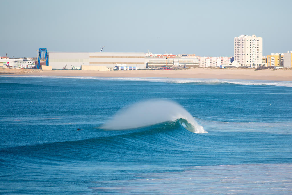 Surfers Lodge Peniche Exterior foto